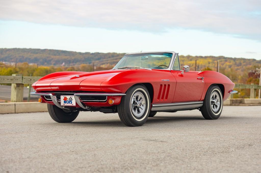 1965 Chevrolet Corvette Image 81