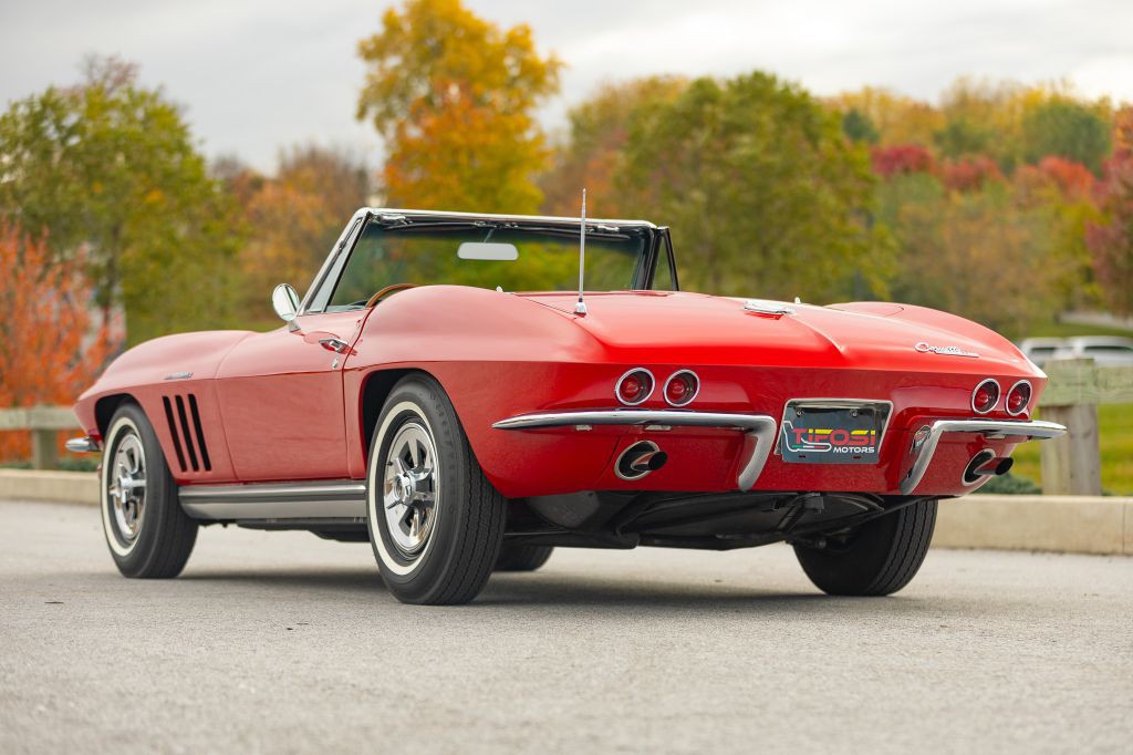 1965 Chevrolet Corvette Image 86