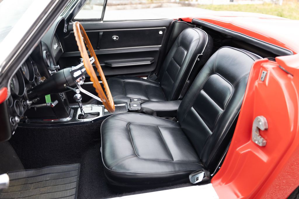 1965 Chevrolet Corvette Image 125