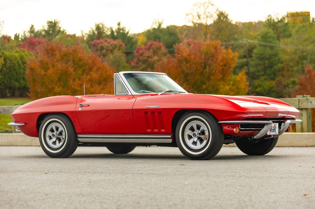 1965 Chevrolet Corvette Image 90