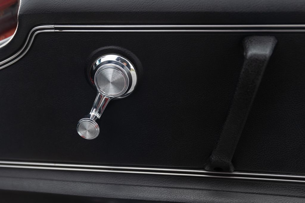 1965 Chevrolet Corvette Image 130