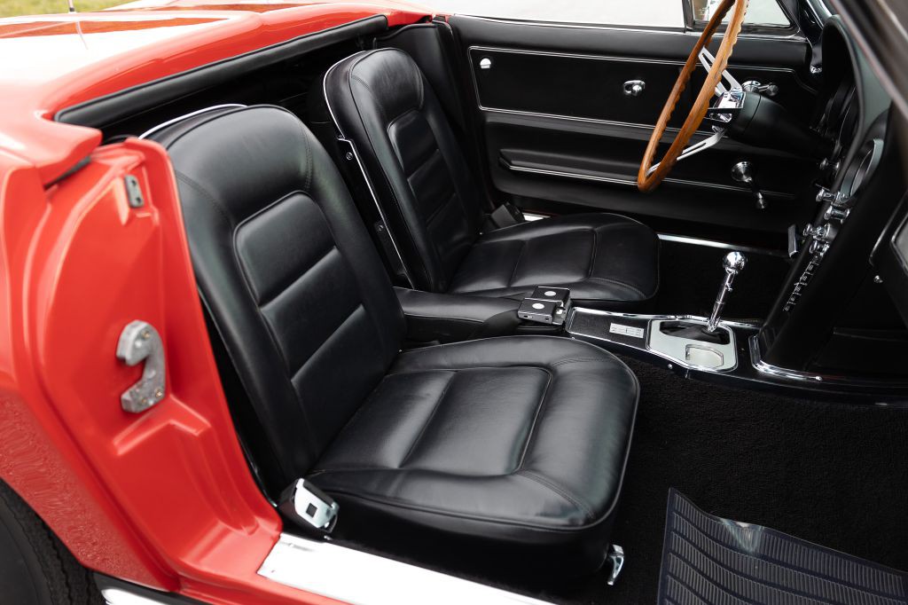 1965 Chevrolet Corvette Image 134