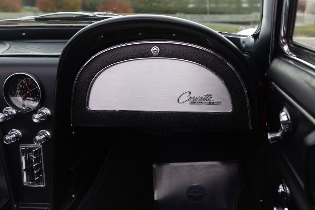 1965 Chevrolet Corvette Image 137