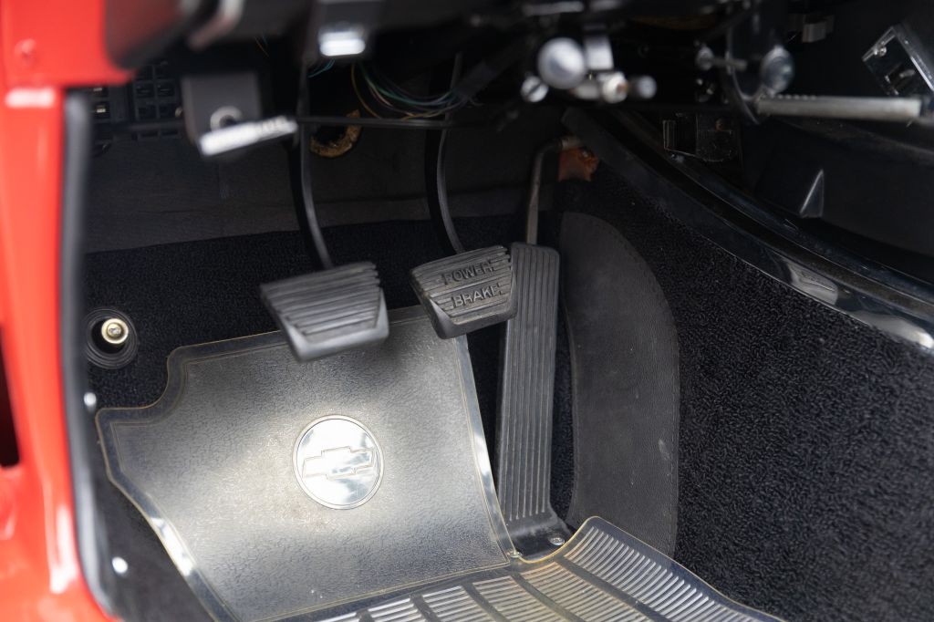 1965 Chevrolet Corvette Image 145