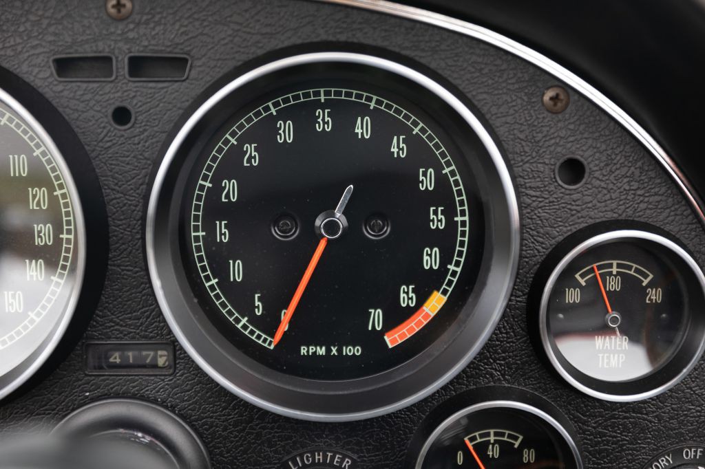 1965 Chevrolet Corvette Image 154