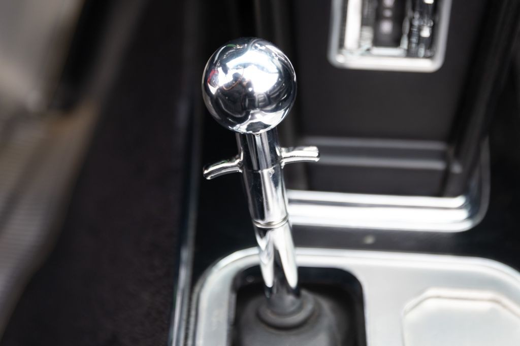 1965 Chevrolet Corvette Image 171