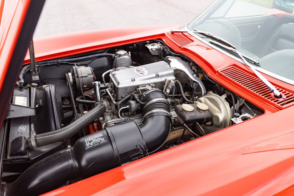 1965 Chevrolet Corvette Image 178