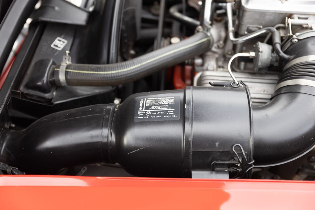 1965 Chevrolet Corvette Image 179