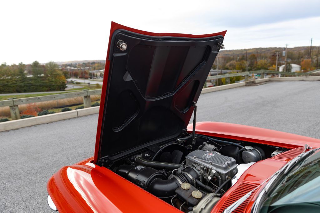 1965 Chevrolet Corvette Image 181