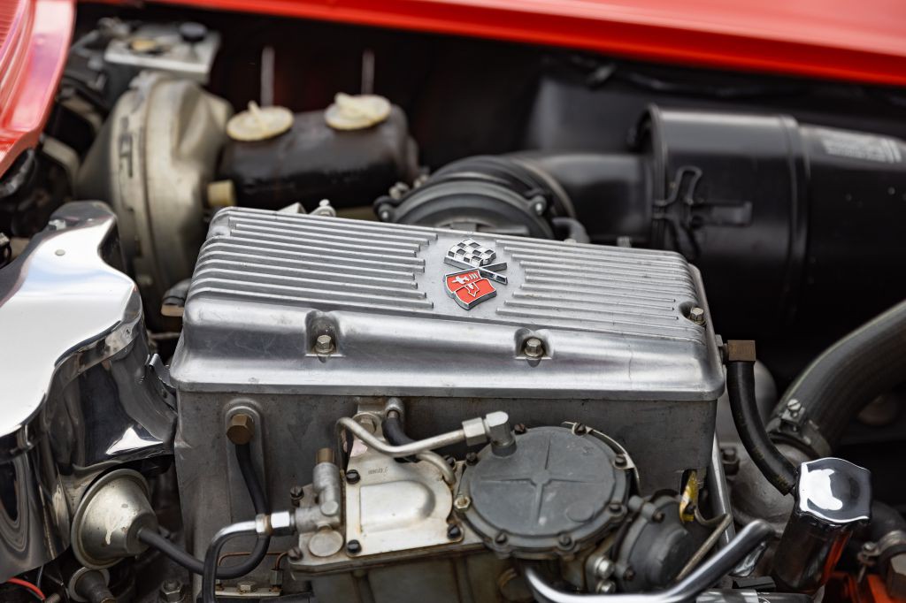 1965 Chevrolet Corvette Image 191