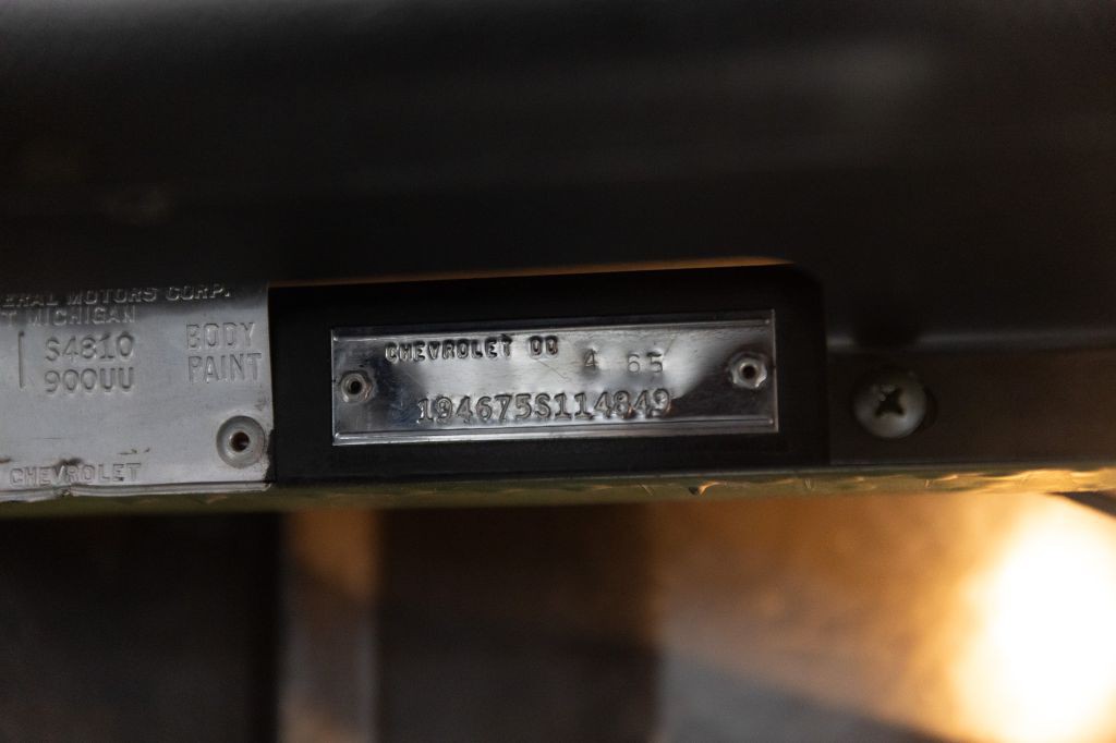 1965 Chevrolet Corvette Image 200