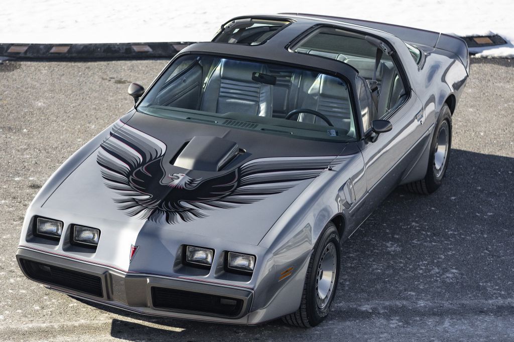 1979 Pontiac Firebird Image 2