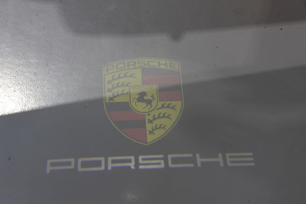 2018 Porsche Panamera Image 46