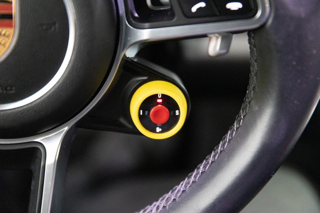 2018 Porsche Panamera Image 84