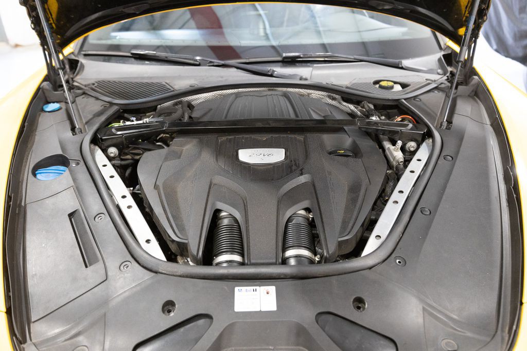 2018 Porsche Panamera Image 113