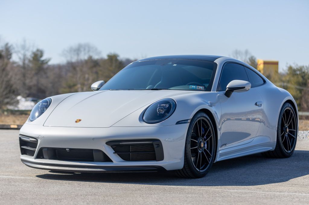 2023 Porsche 911 Image 13