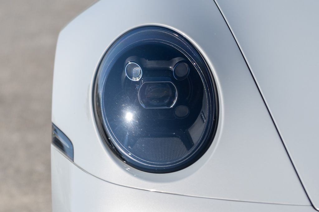 2023 Porsche 911 Image 16