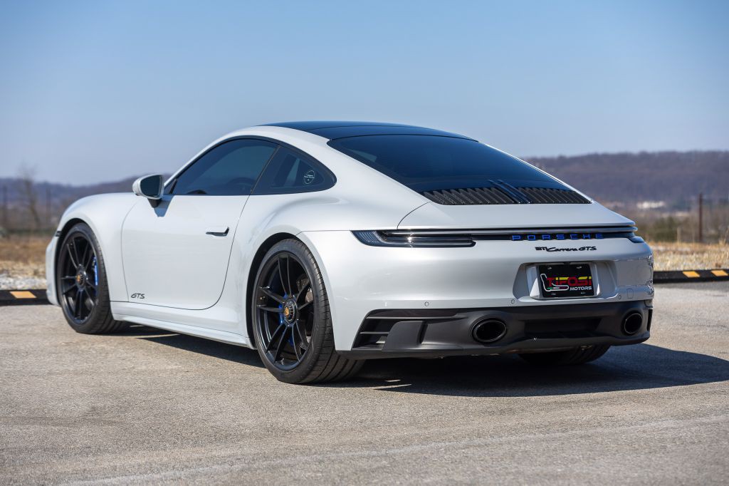 2023 Porsche 911 Image 31