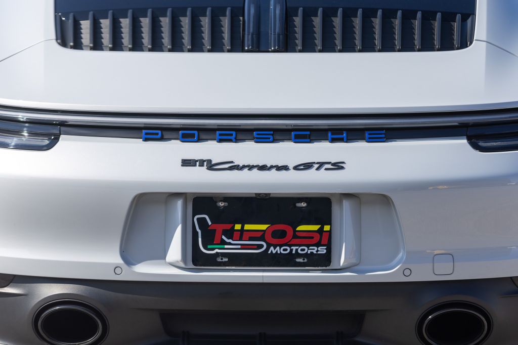 2023 Porsche 911 Image 37