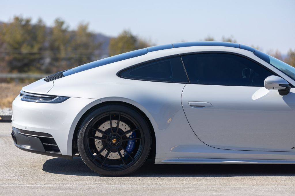 2023 Porsche 911 Image 45