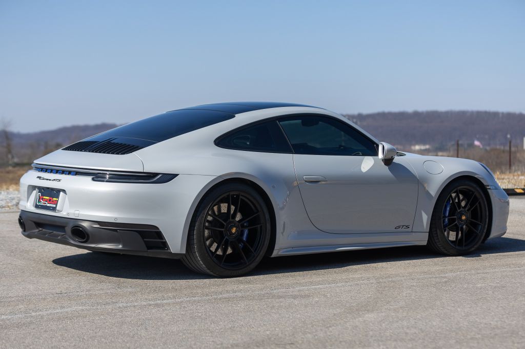 2023 Porsche 911 Image 47