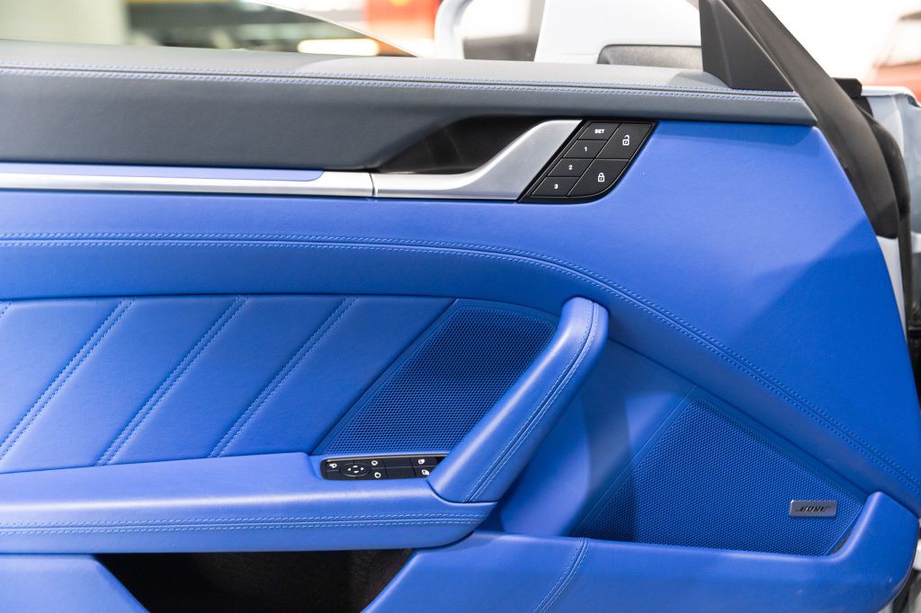 2023 Porsche 911 Image 50