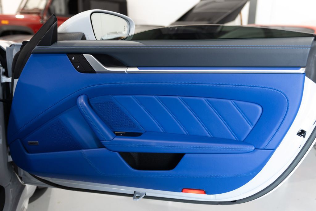 2023 Porsche 911 Image 58