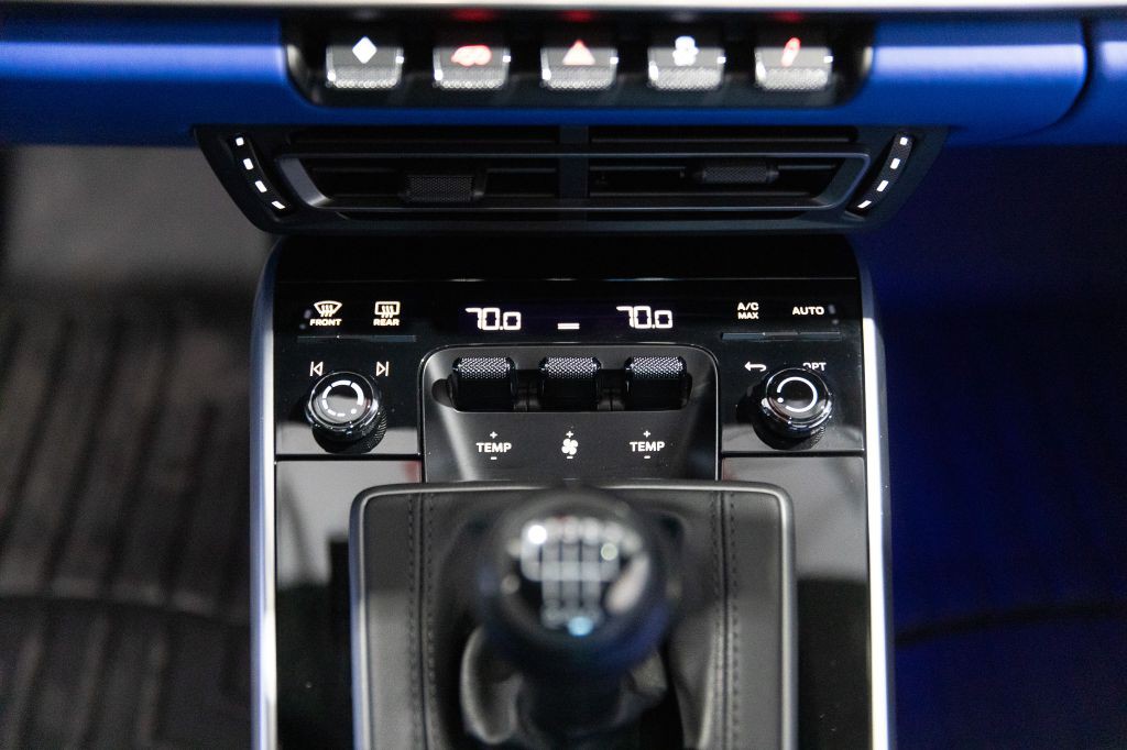 2023 Porsche 911 Image 90