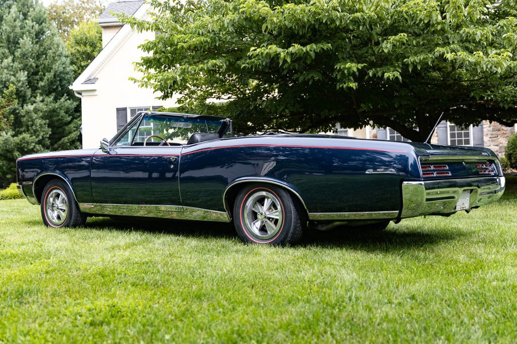 1967 Pontiac GTO Image 64