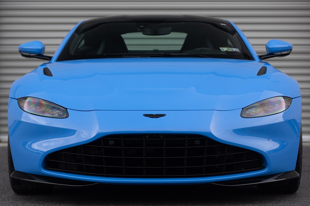 2021 Aston Martin Vantage Image 4