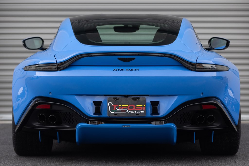 2021 Aston Martin Vantage Image 5