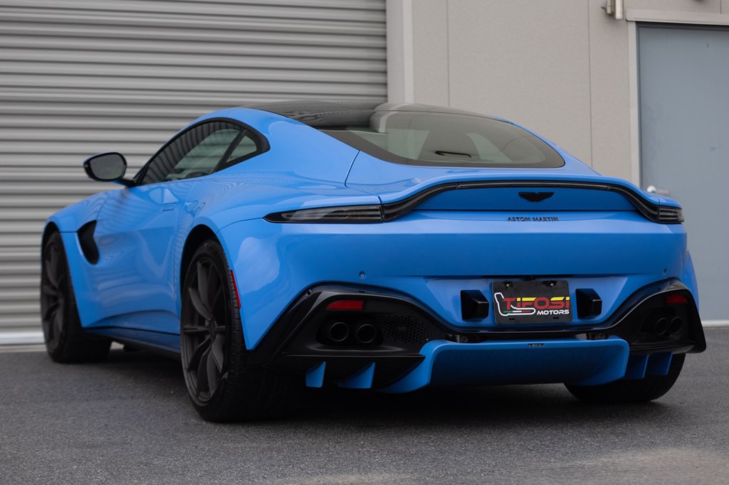 2021 Aston Martin Vantage Image 12