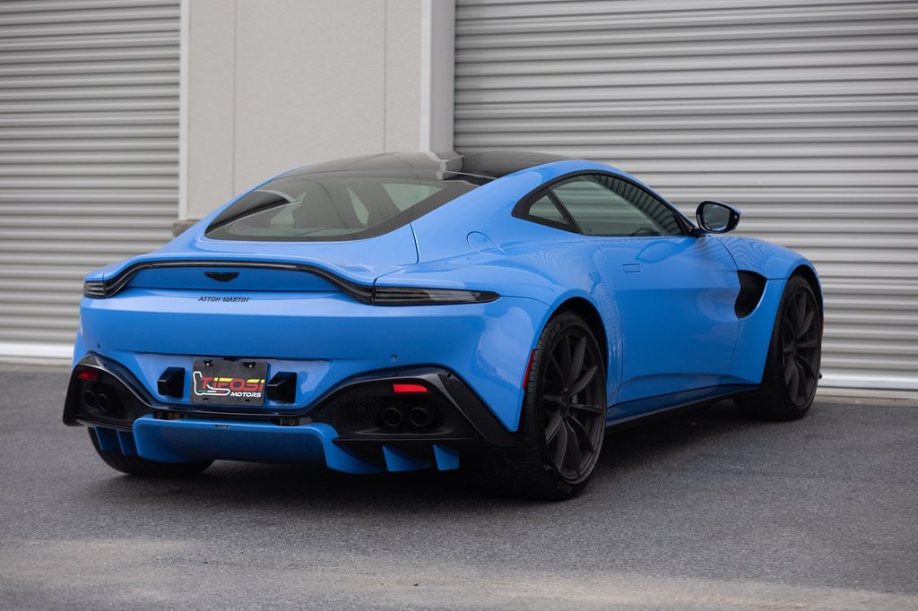 2021 Aston Martin Vantage Image 19