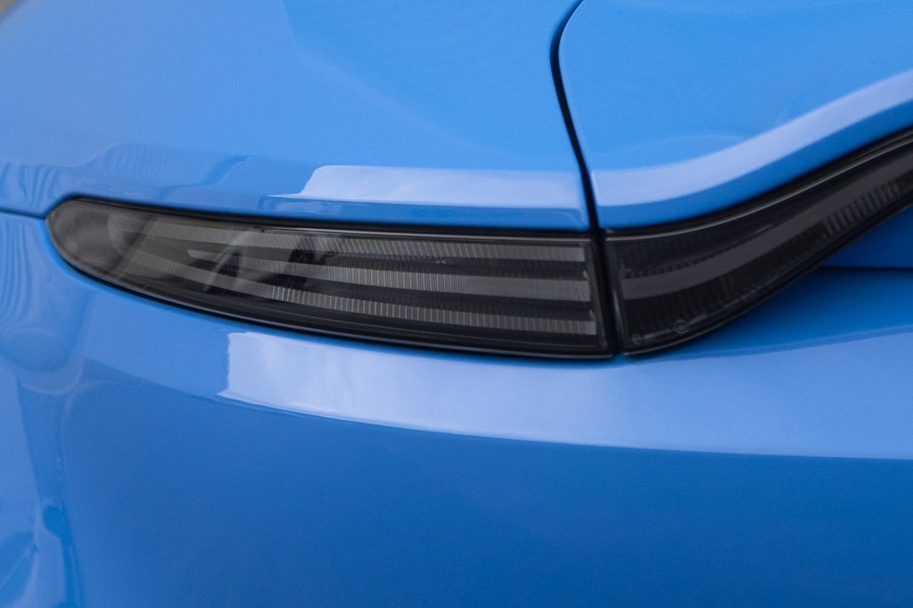 2021 Aston Martin Vantage Image 25