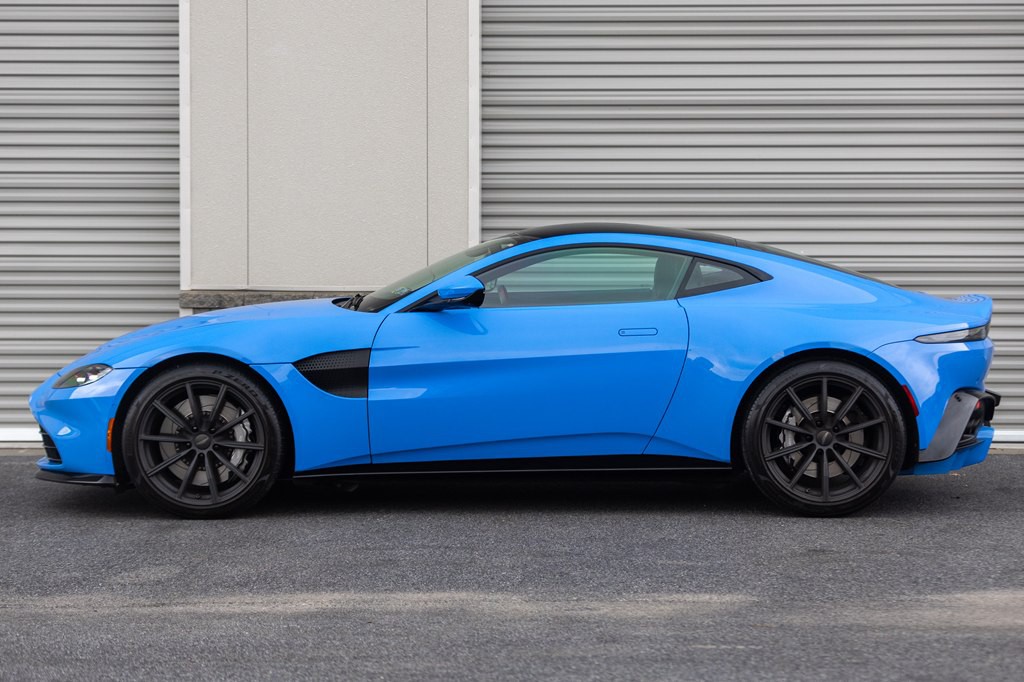 2021 Aston Martin Vantage Image 33