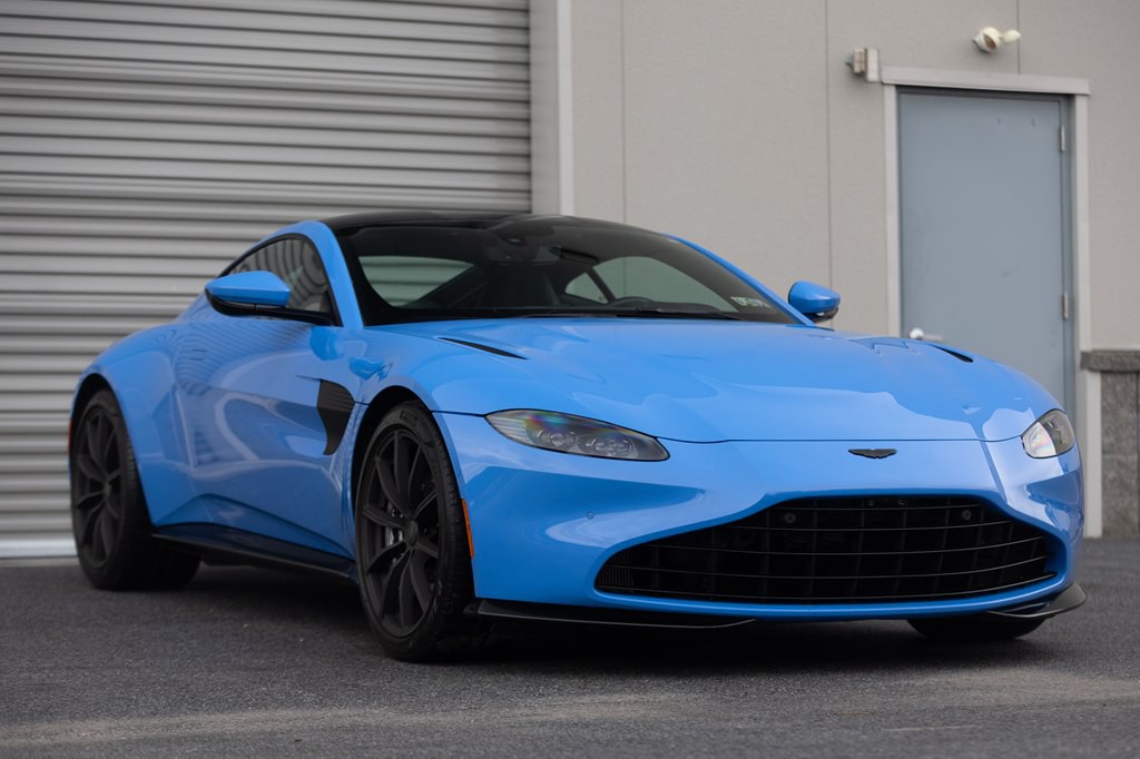 2021 Aston Martin Vantage Image 40