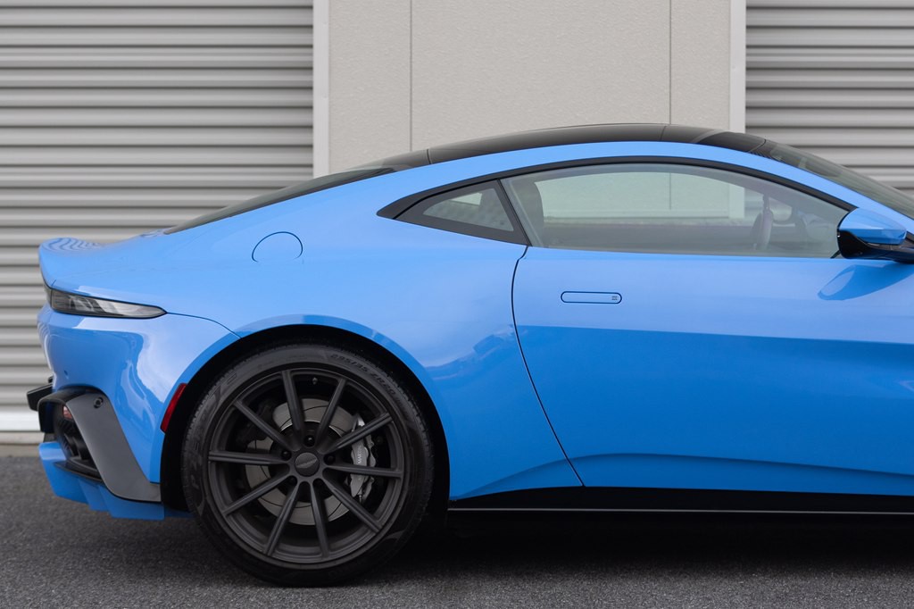 2021 Aston Martin Vantage Image 56