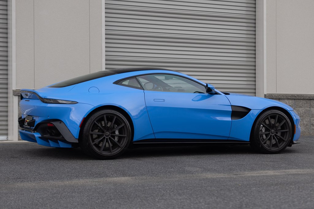 2021 Aston Martin Vantage Image 58