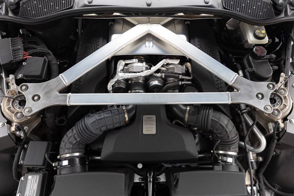2021 Aston Martin Vantage Image 71