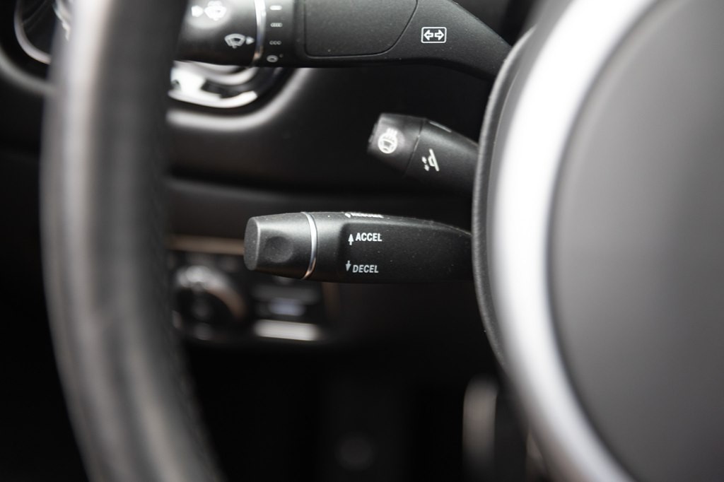 2021 Aston Martin Vantage Image 90