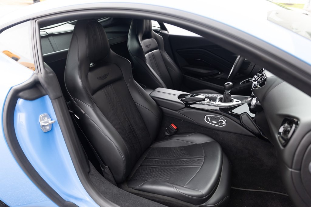 2021 Aston Martin Vantage Image 99
