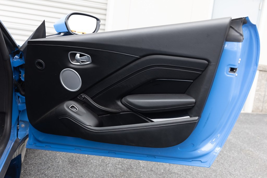 2021 Aston Martin Vantage Image 104