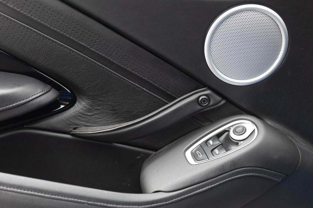 2021 Aston Martin Vantage Image 111