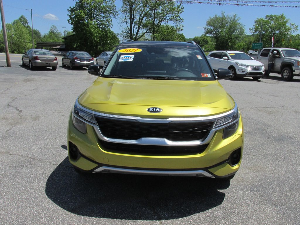 2021 Kia Seltos Image 2