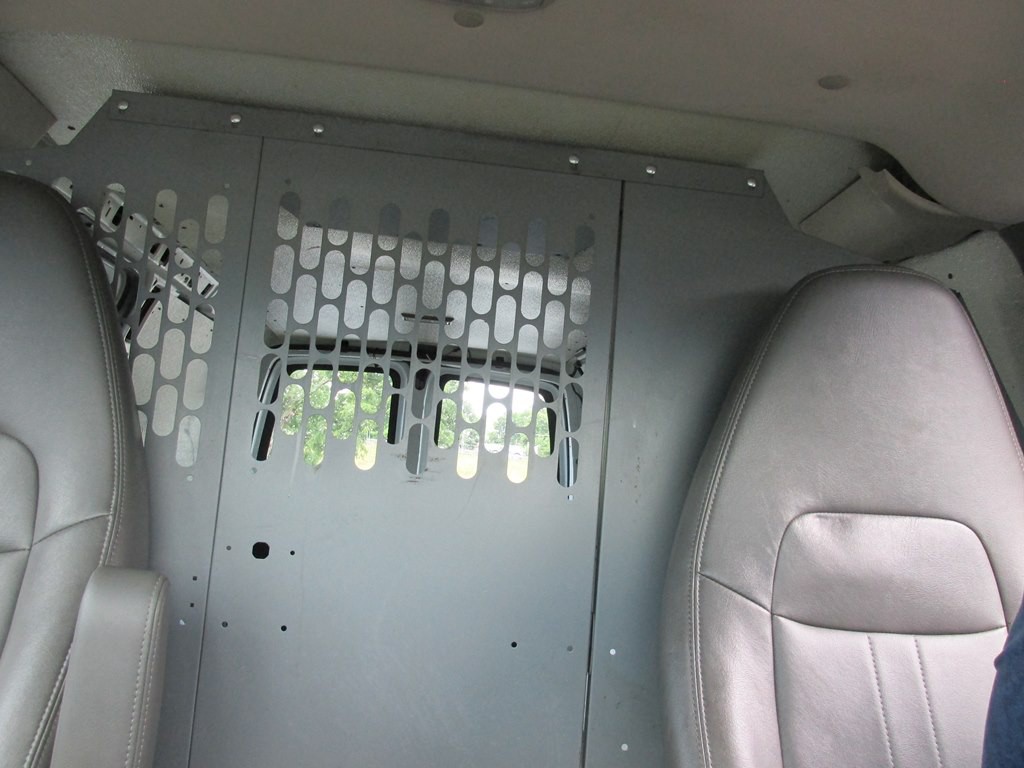 2013 Chevrolet Express Image 15