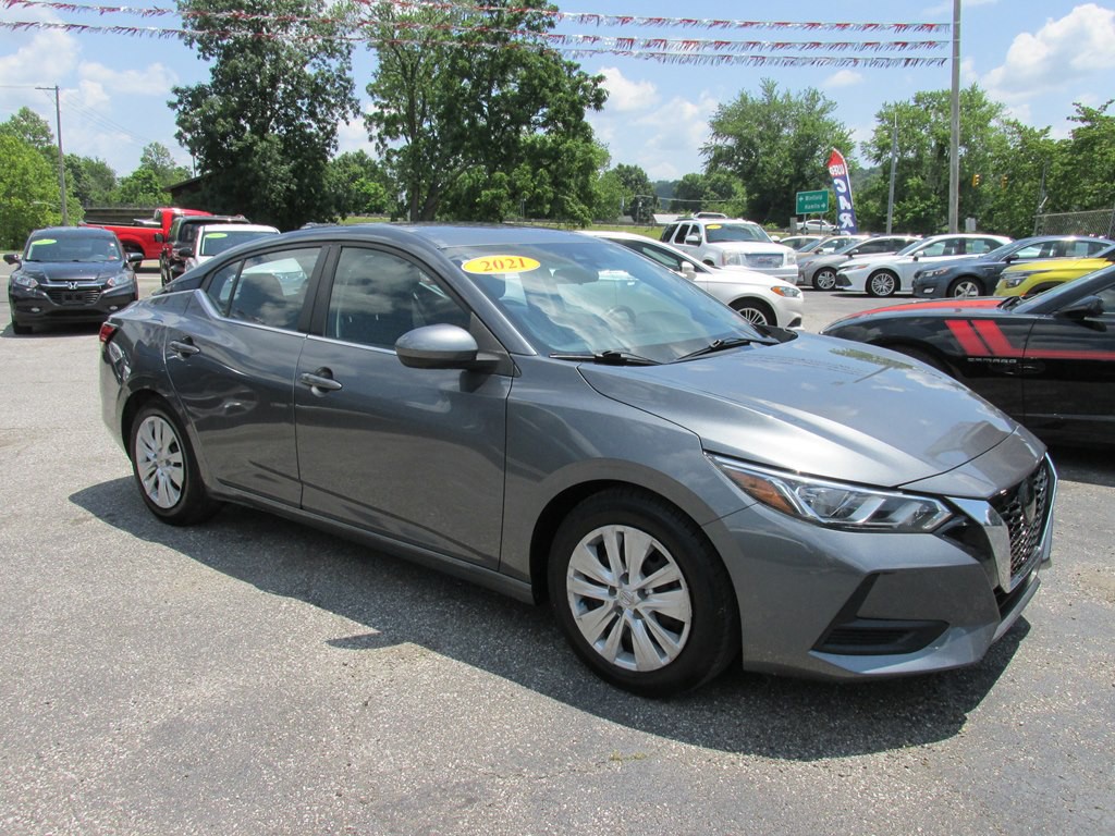 2021 Nissan Sentra Image 3