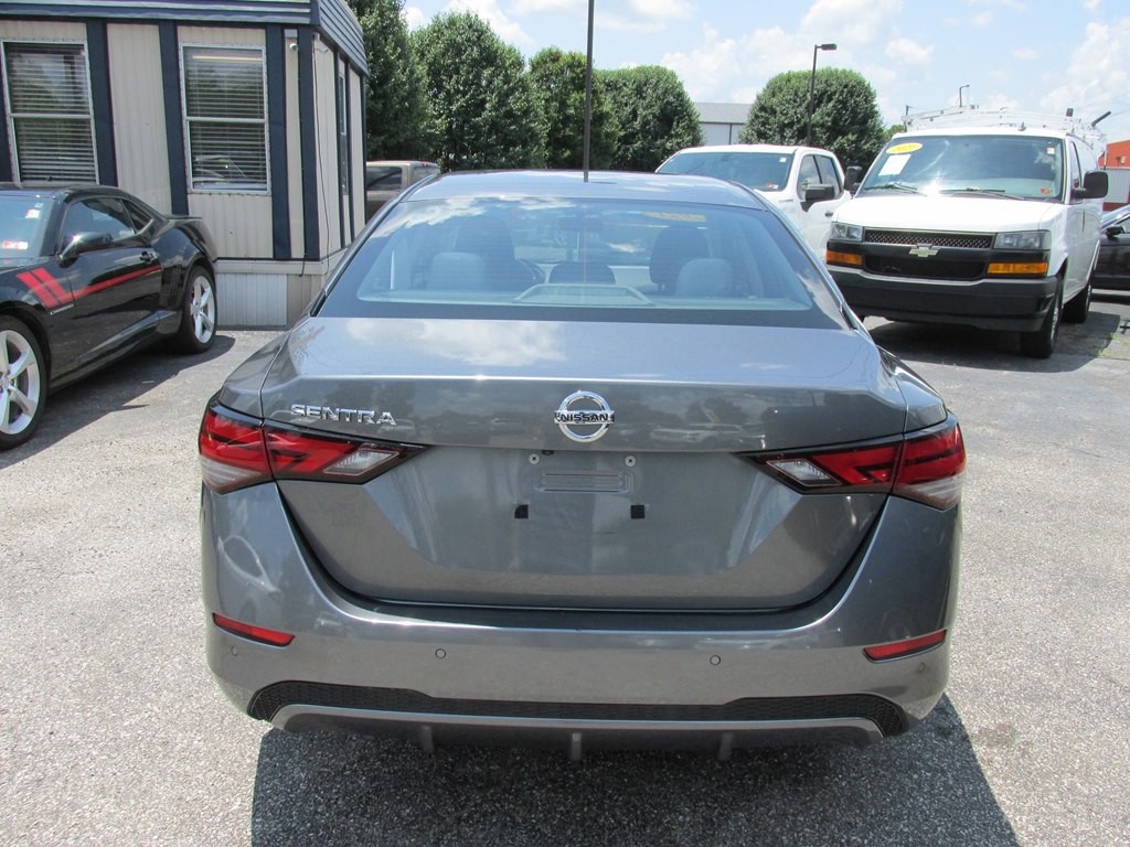 2021 Nissan Sentra Image 5