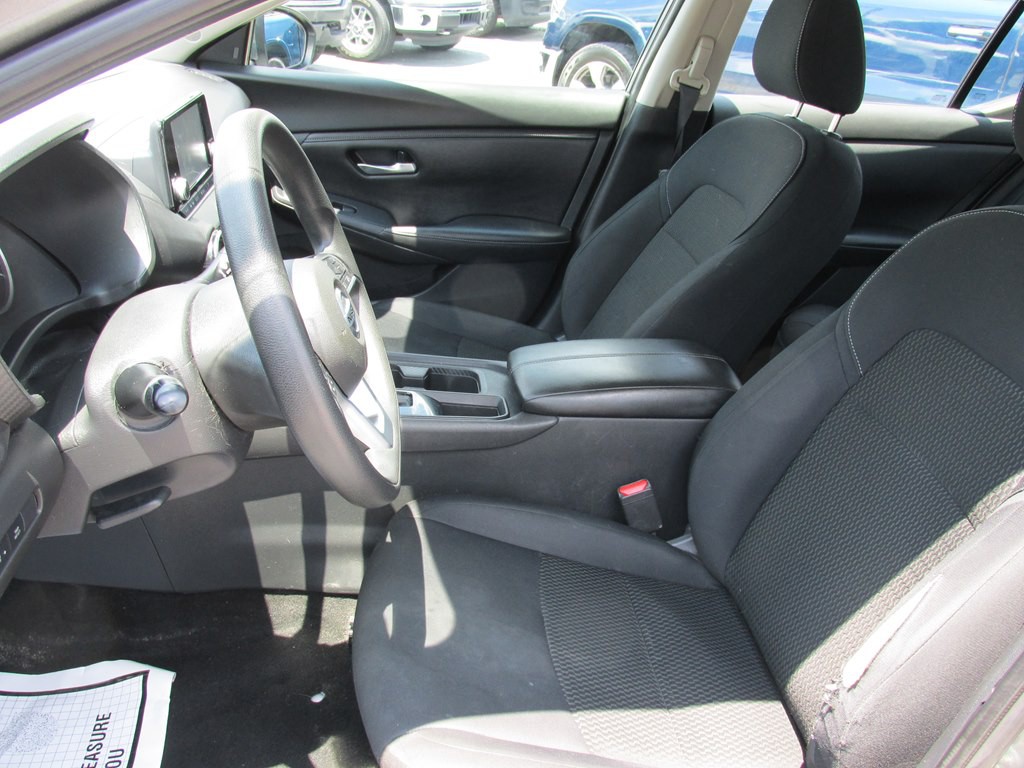 2021 Nissan Sentra Image 9
