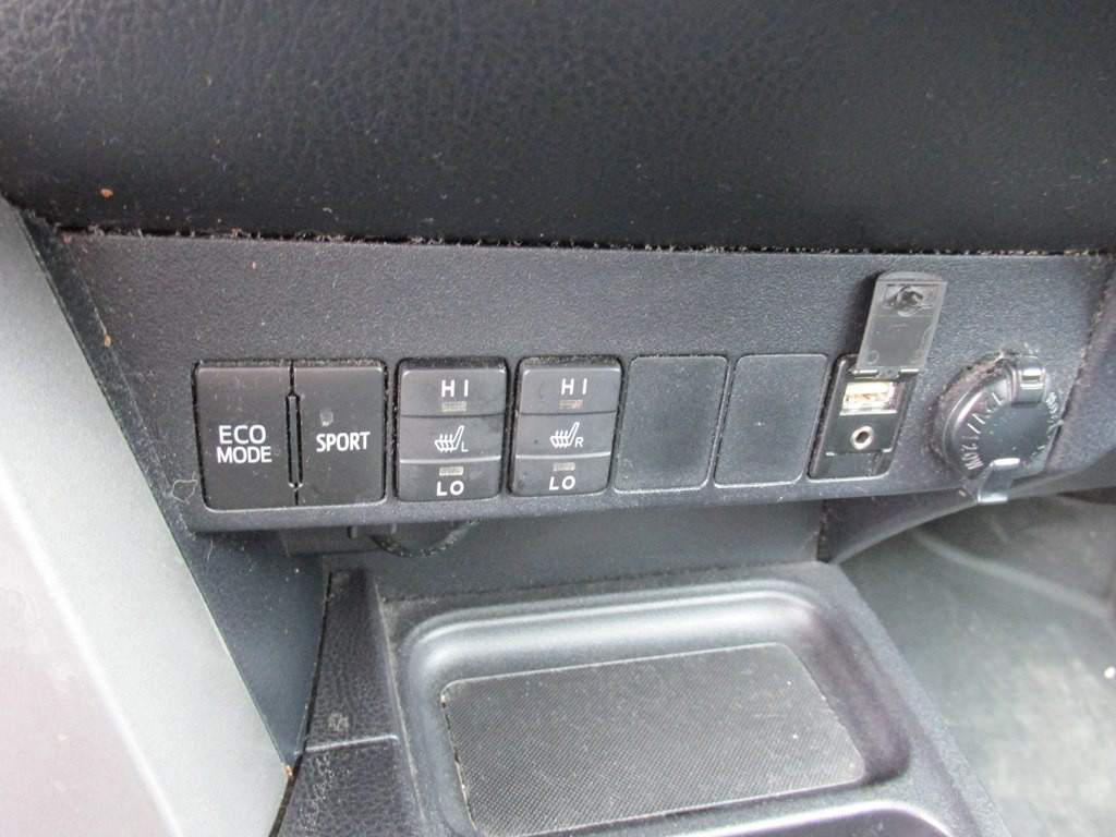 2016 Toyota Rav4 Image 14