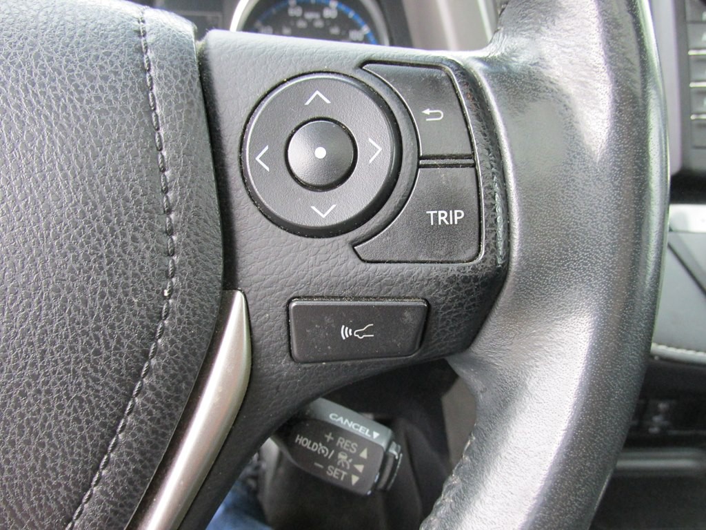 2016 Toyota Rav4 Image 18